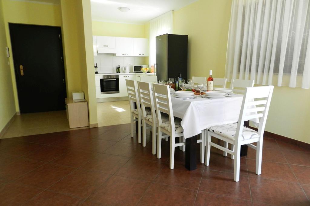Smaragdna Villa Yourcroatiaholiday Premantura Exterior photo